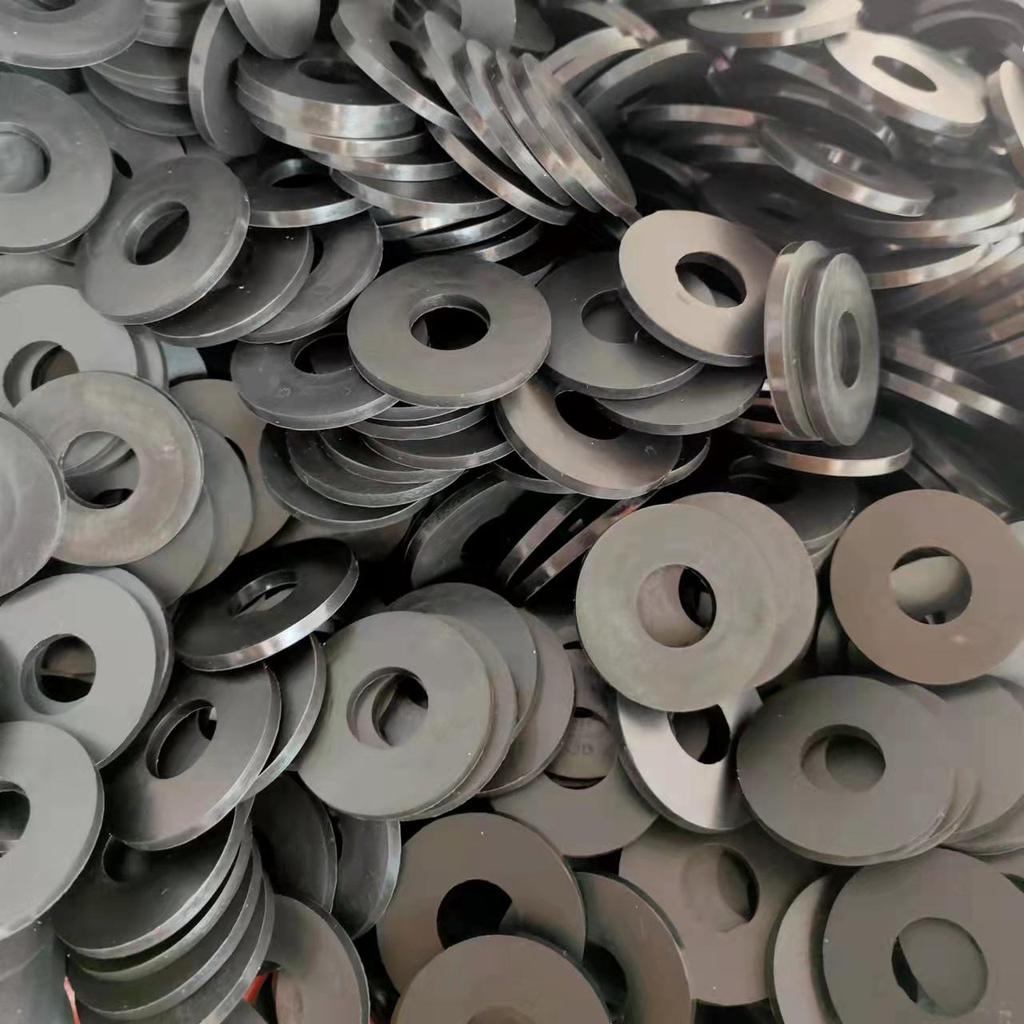 Прокладка фланца из термо- и маслостойкого нитрилового каучука — плоская, фасонная и с уплотнительным кольцом