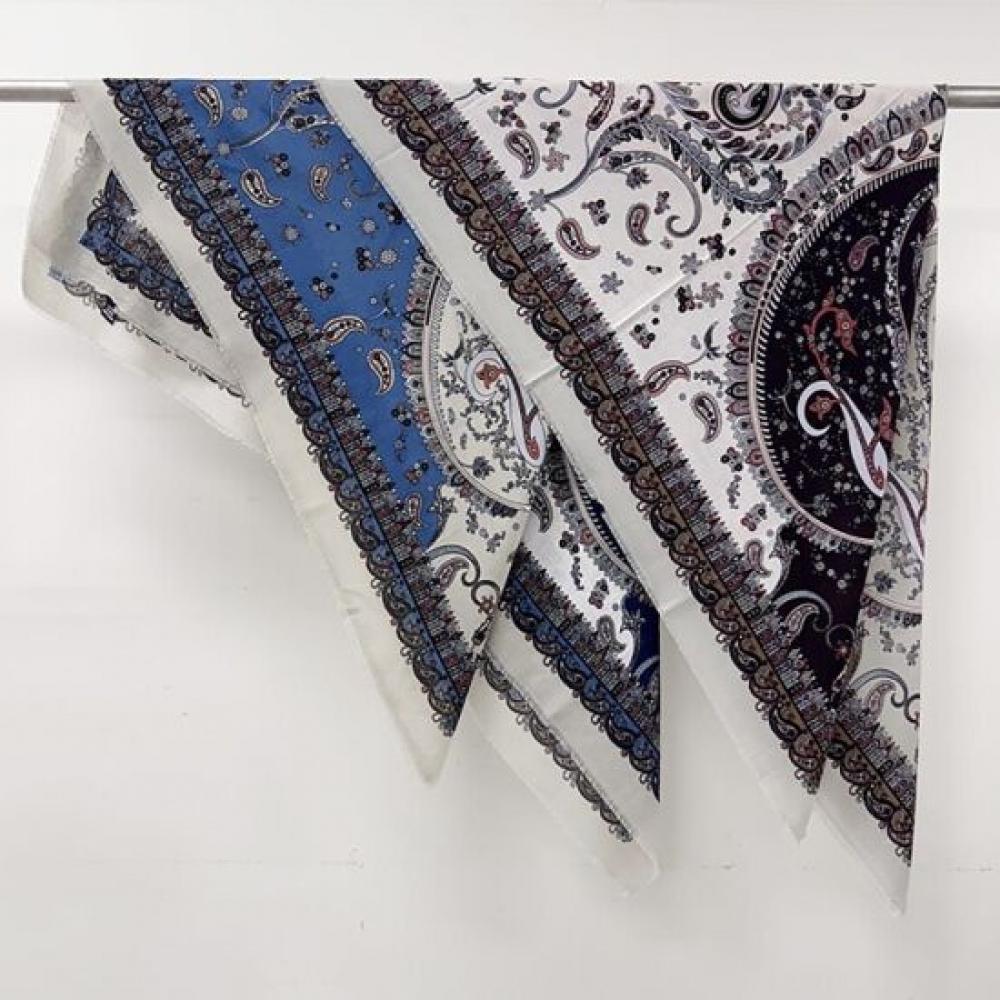 Mizqz Big Size Ethnic Paisley Pattern Square Shawl Scarf