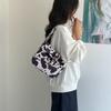 Осень и зима новая сумка через плечо женская модный тренд портативная женская сумка нишевый дизайн чувство коровьего принта сумка подмышку женская