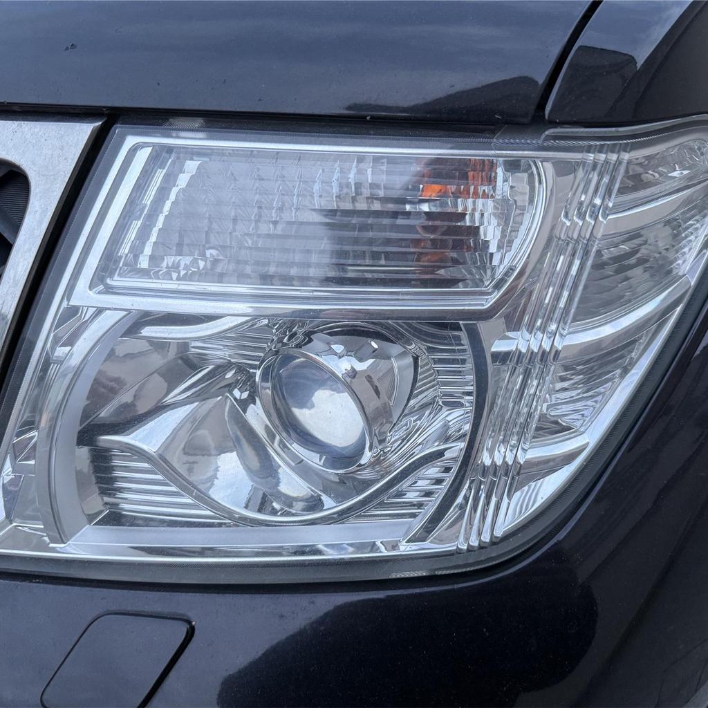 Накладка на фару Nissan X-Trail Navara (Словения, 2011-2015)
