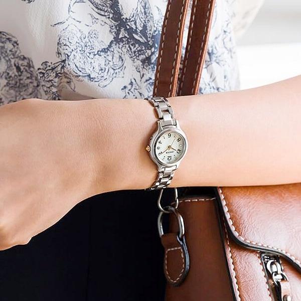 Citizen KS1-911-71 ( Watch Wicca Solar-Tech Radio-controlled Metal Band Women's) Round Watch Silver