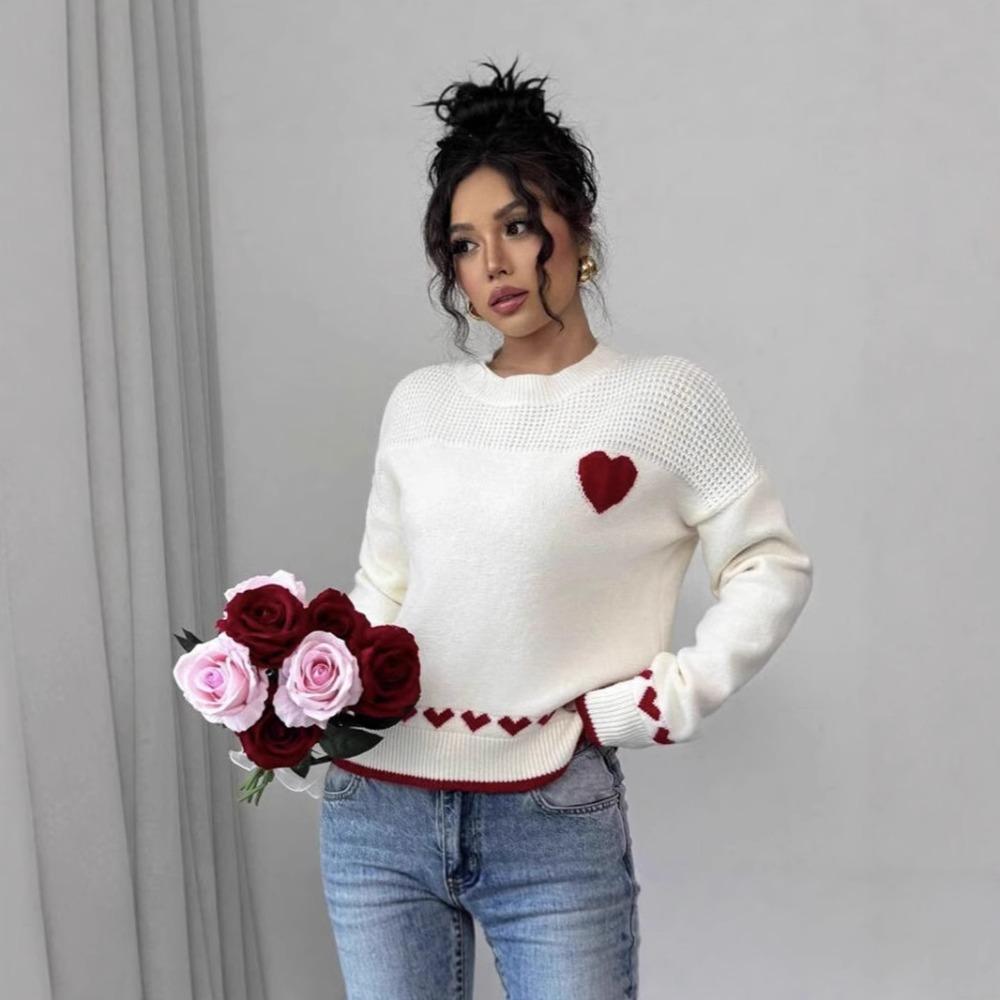Women's Crew Neck Long Sleeve Knit Sweater Oversized Heart Print Commuter Pullover