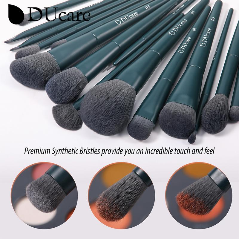 DUcare Кисти для макияжа из синтетических волос, 17 шт., 1 спонж для макияжа и 1 губка для чистки косметики, основа для теней для век, полный набор косметических инструментов