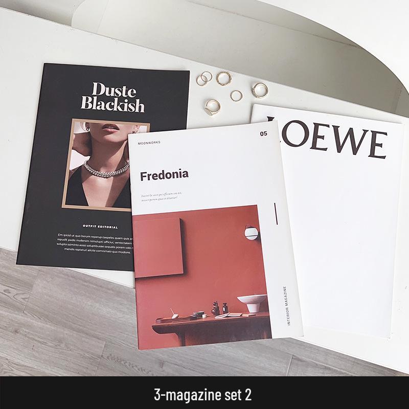 Блокнот в английском стиле: Обложка модного журнала и реквизит для макета сцены