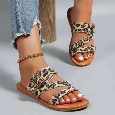 Мода 2024 года, женские летние сандалии с леопардовым узором, новые модные ретро-тапочки на плоской подошве, повседневная обувь для отдыха на пляже, легкая