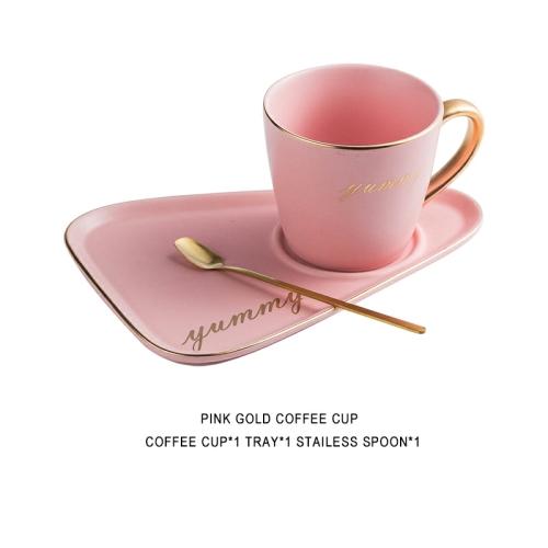 Керамическая кружка для кофе с золотым ободком, набор из чашки и блюдца, фарфоровые кружки с золотыми ложками, симпатичные чашки для десерта из костяного фарфора, чайные сервизы