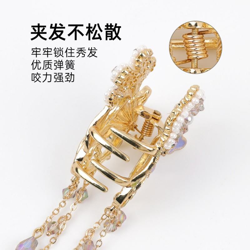 Elegant Flower Tassel Hair Claw Clip Women Semi-Updo Styling Korean Chic Accessory Zinc Alloy