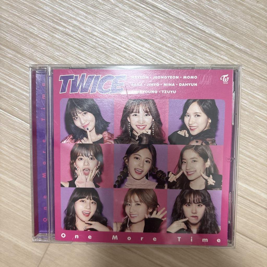 [USED] TWICE Wake Me Up CD with Limited Bonus