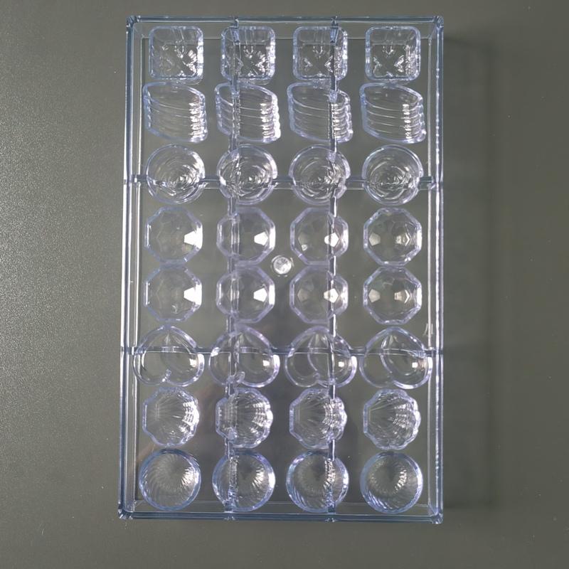 Plastic 8 Different Designs Mixed Pattern Chocolate Baking Mold Candy Bakery Craft Tools CC0097