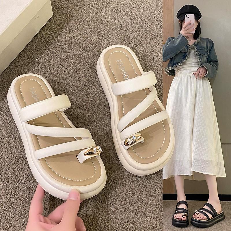 2025 Step on shit мягкие кожаные сандалии женские летние тапочки-бублики на толстой подошве носок с юбкой римские пляжные туфли