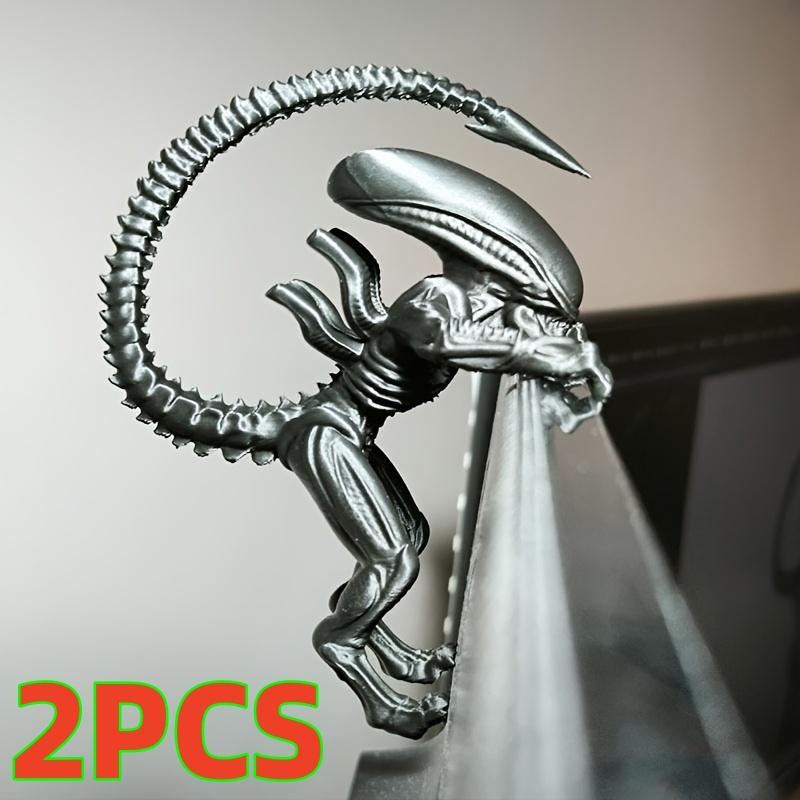 2-Piece Set of Alien Movie Character Models, a Super Cool Desktop Ornament, 3D Printed Decorative Statue, Home Office Decoration, an Alien-Shaped