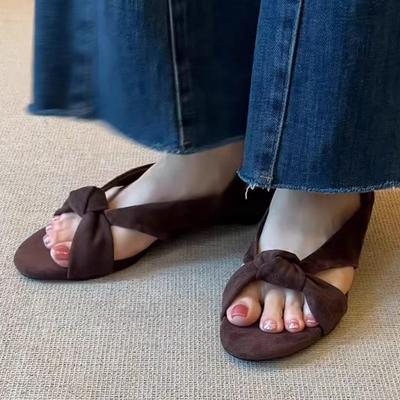 Модные балетки Женские сандалии Повседневная новая обувь Дизайнерские летние женские шлепанцы 2025 Ходьба Модные шлепанцы Уютные платья Zapatos De Mujer