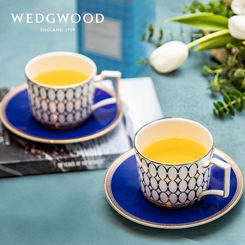 Wedgwood Набор чайной чашки и блюдца эпохи Позолоченного века