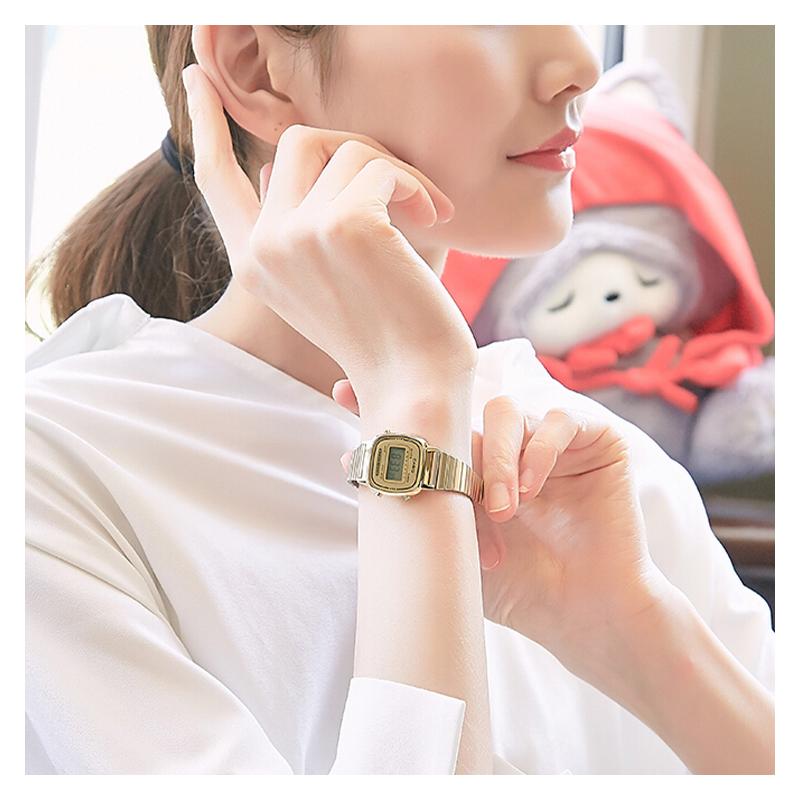 Casio Маленькие золотые часы классические ретро квадратные маленький золотой самородок ЖК-дисплей водонепроницаемый механизм кварцевый механизм Японские и корейские часы LA670WGA-9