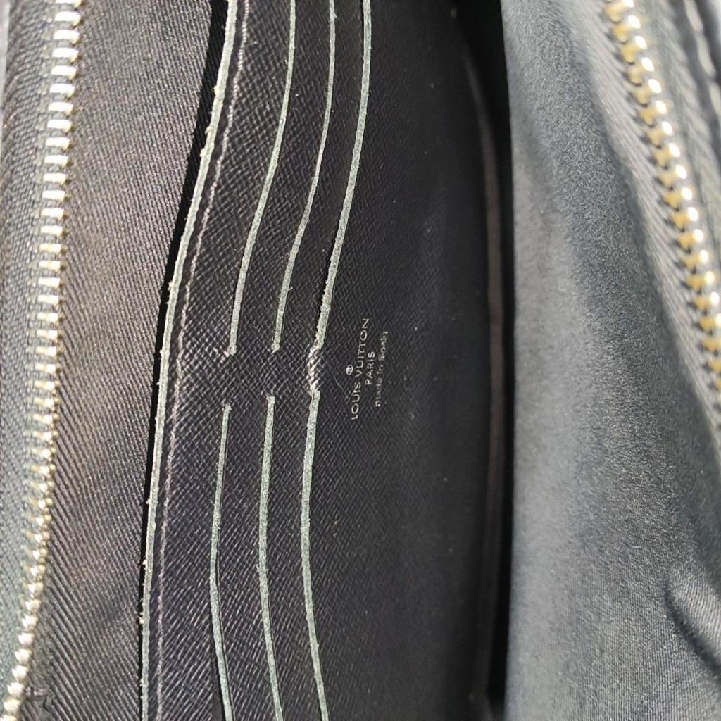 [Pre-Owned] Louis Vuitton Pochette Voyage MM 'Black Monogram Eclipse Canvas' - Very Good #PR7T2Z
