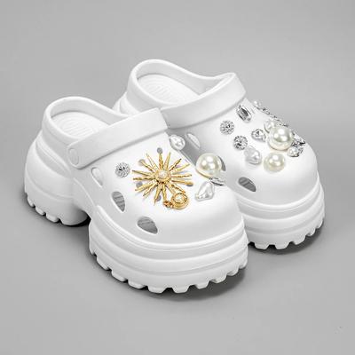 Летние удобные тапочки-сабо для женщин, легкие нескользящие пляжные сандалии, женская мода, белые водонепроницаемые садовые туфли из ЭВА