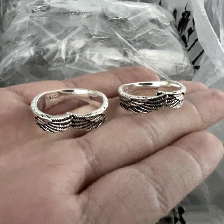 Минималистичные Кольца с Узором из Перьев Серебристый Тон Регулируемые Украшения Ретро Стиль Унисекс Подарки для Особых Моментов Ношение