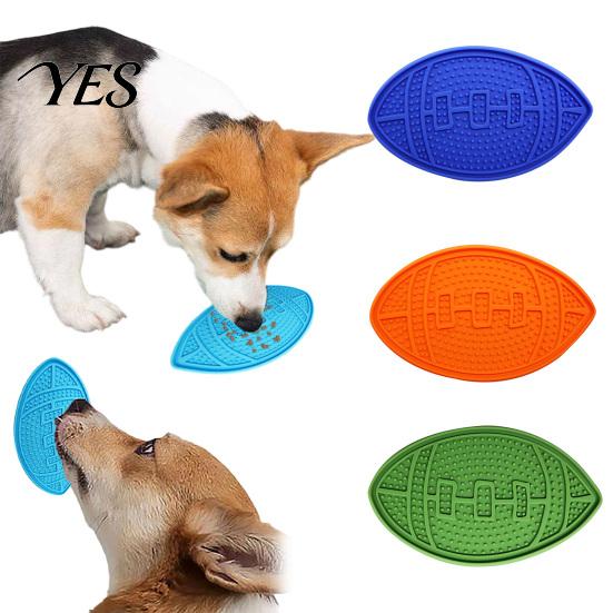 Anti-choke Dog Feeder Pet Lick Mat, Suction Cup Slow Prevents Choking, Rugby Oral Gum Safe Ball Shaped Silicone Licking Mat for Indoor Cats And Dogs