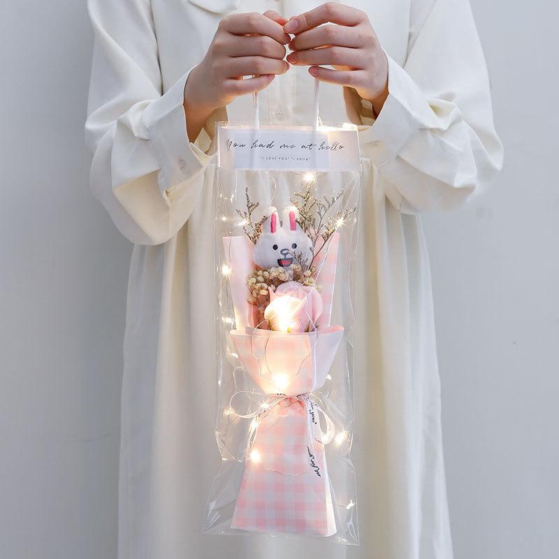 Подарок ко Дню святого Валентина Звезда Дилан кукла день рождения отправить девушкам стойло женский готовый маленький букет подарок Женский день