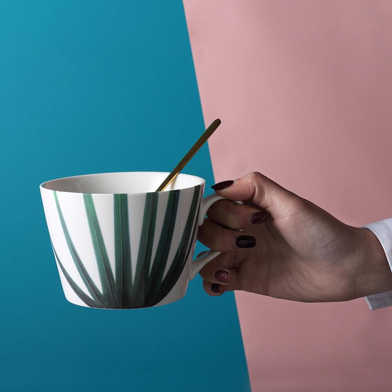 1 шт. Кружка с зеленым листом, керамическая кружка для молока в европейском стиле, чашка для воды, костяной фарфор, кофейная кружка, чайная чашка, посуда для напитков