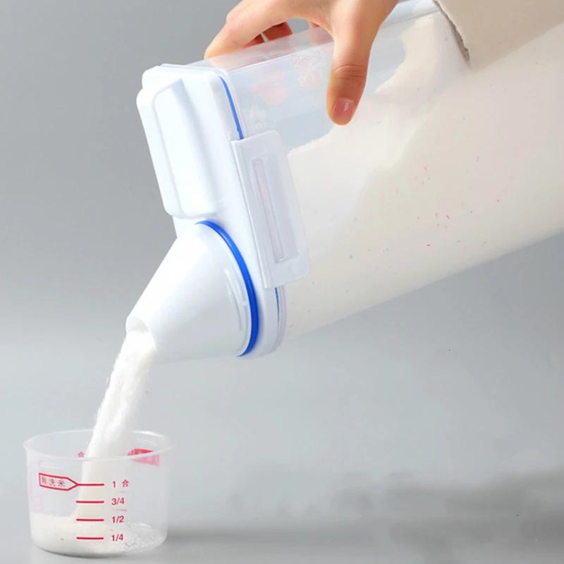 Бытовой ящик для хранения стирального порошка портативный большой пластиковый с мерным стаканом