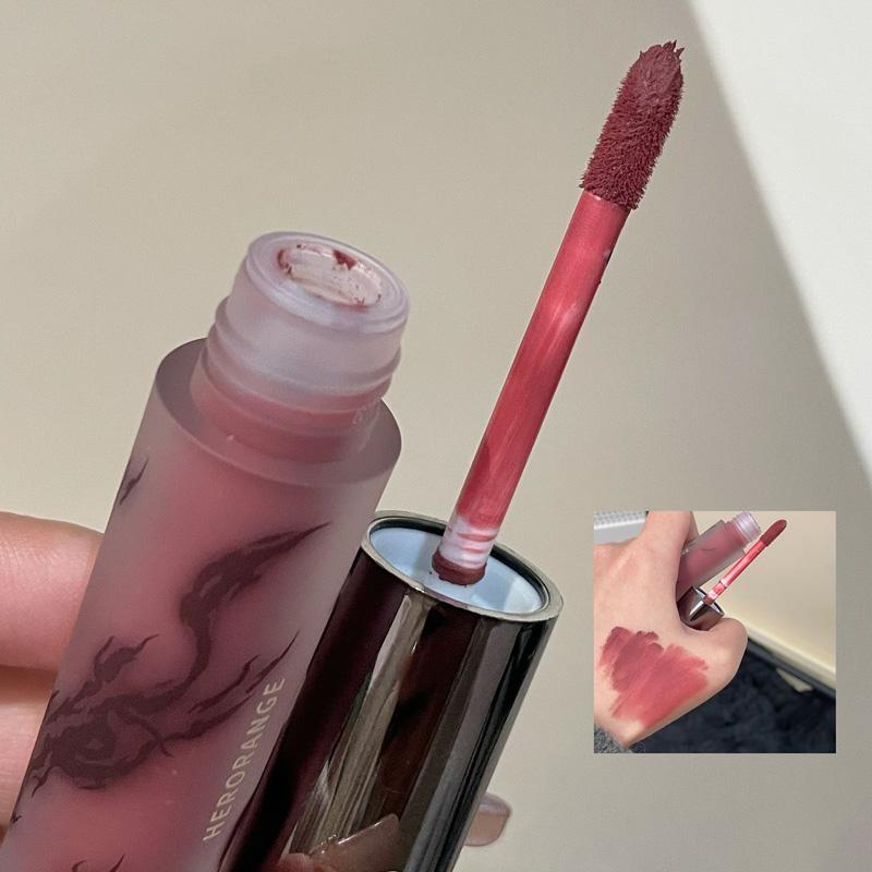 Herorange Matte Lip Gloss Soft Velvet Texture High Payoff Transfer Resistant Ideal for Various Festive Gifts