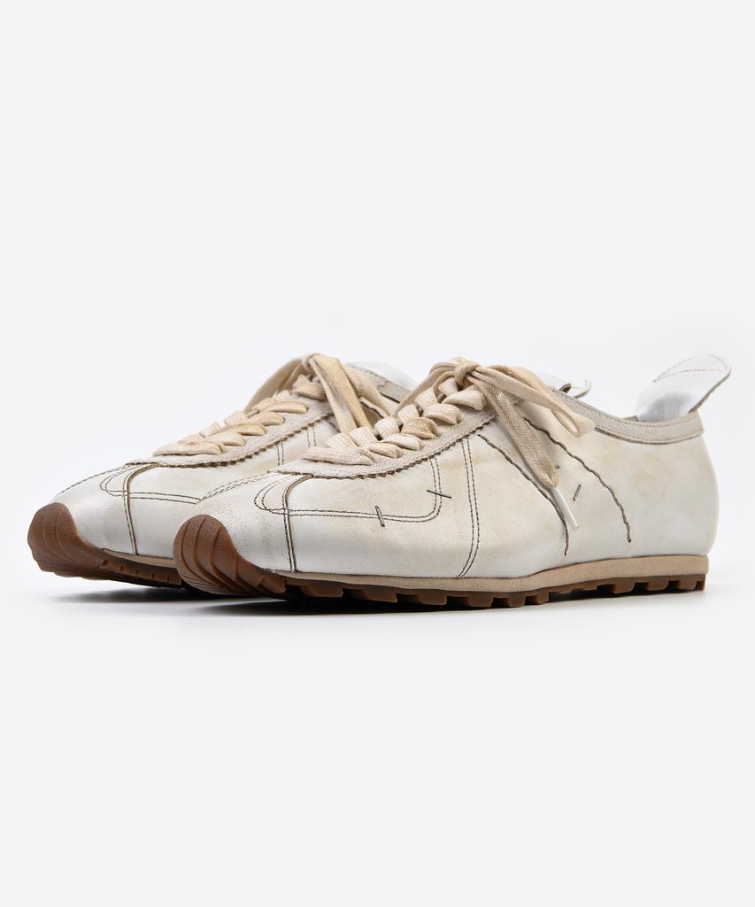 Aims Studios Relic 781_Vintage_Wh