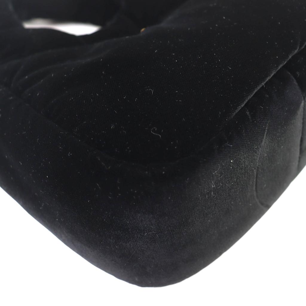 Prada Сумка на плечо Мини-сумочка из стеганого бархата с треугольным логотипом, 2-в-1 1BA410 Б/у