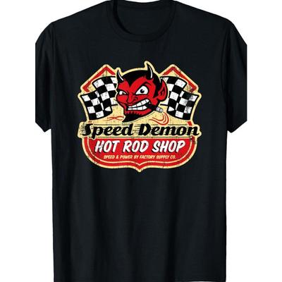 SD002 Винтажная футболка с изображением автомобиля от Speed Demon Hot Rod Shop - Черная повседневная футболка с коротким рукавом с изображением Дьявола и Клетки