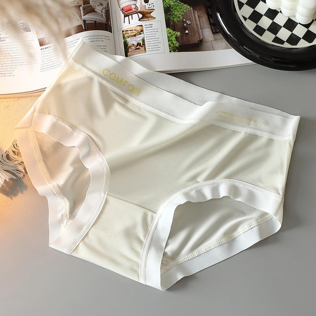 Nude Japanese Skin-friendly Girls Ice Silk Panties Ladies Mid-waist Non-marking Sweet Comfortable Simples Panties Female