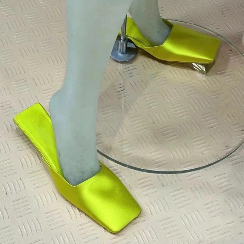 Высококачественные зеленые шелковые атласные женские тапочки простые элегантные темпераментные сандалии удобные домашние туфли на высоком каблуке для знаменитостей