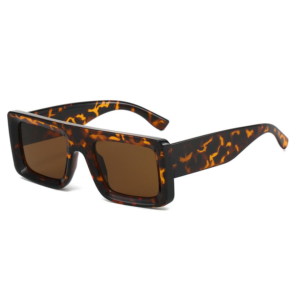 Новые квадратные солнцезащитные очки женские оттенки UV400 ретро трендовые заклепки мужские градиентные солнцезащитные очки