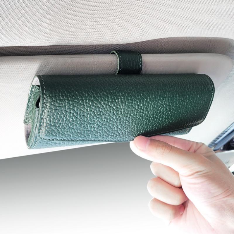 Автомобильный солнцезащитный козырек Чехол для солнцезащитных очков Подвеска Застежка Верхний слой Коровья кожа Держатель для очков Коробка для хранения карт и билетов Аксессуары