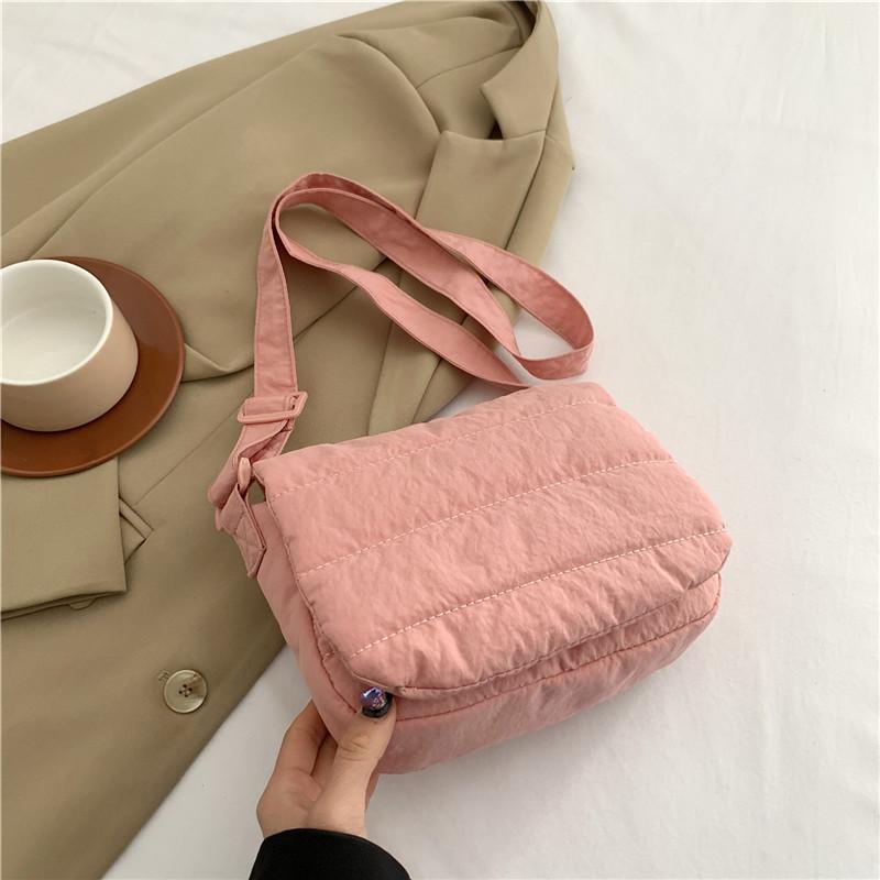 Вышитая нить Ранняя весна Однотонный Маленький Свежий Нежный Ленивый Ветер Простая Уменьшающая Возраст Сумка Через Плечо Маленькая Квадратная Сумка Для Девочек