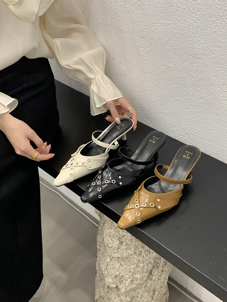 Мода остроносые женские шлепанцы тапочки заклепочный дизайн наружные мюли туфли тонкие высокие каблуки черные белые коричневые повседневные туфли женские 39