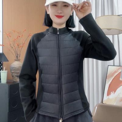 Приталенная и теплая хлопковая куртка с толстовкой с приталенной талией