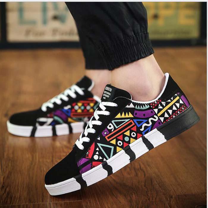 Spring New Men's Casual Shoes Fashionable Shoes Canvas Shoes Korean Sports Fashionable Male Students Board Shoes
