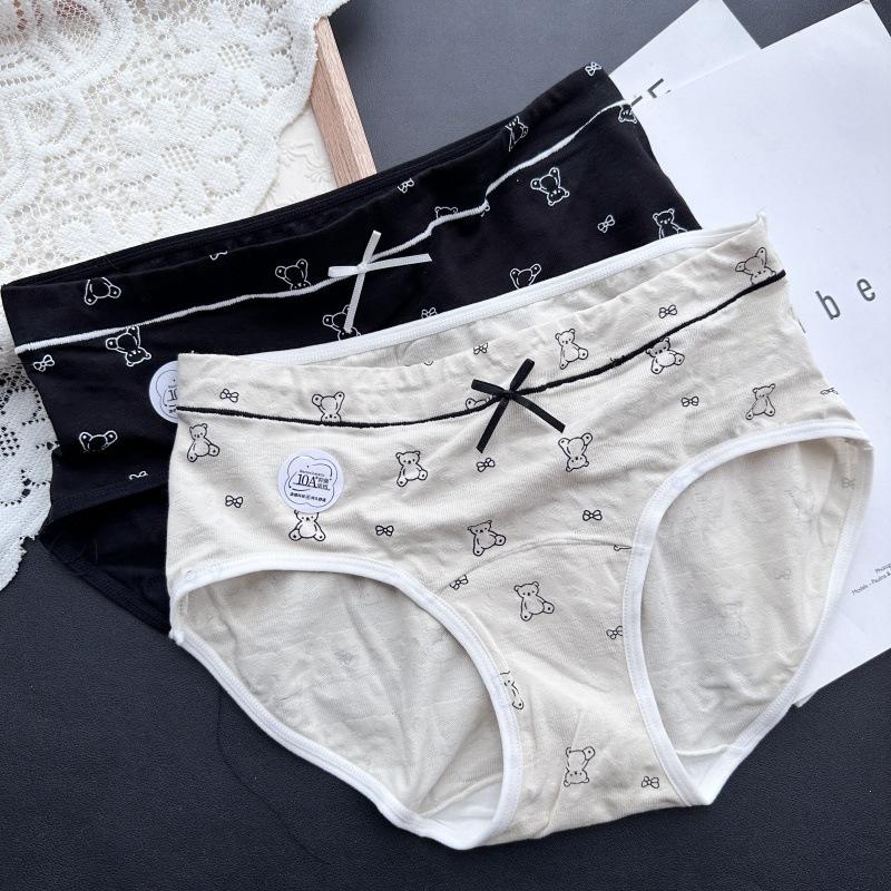 Ladies Spring and Autumn Cartoon Printed Bear Cotton Underwear