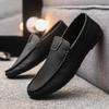 Handmade Men's Flat Bottom Low Top Casual Comfortable Round Head Loafers Platform Soles Men's Shoes Leather Shoes Soft Sole One Pedal