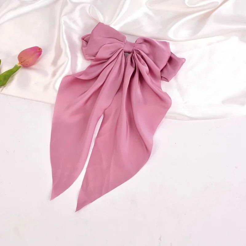 Корейская однотонная атласная заколка для волос, элегантная заколка для волос с бантом и лентой для девочек, модный простой головной убор с зажимами, аксессуары для волос