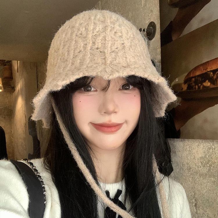 Autumn and winter lace-up hollow bucket hat women's versatile face small bucket hat retro big head circumference knitted wool hat