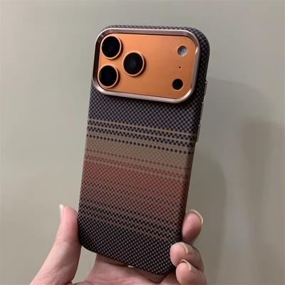 Магнитный Чехол для iPhone 16 17 Pro Max 15 Углеродное Волокно Чехол для Телефона Зарядка Сплав Линзы Защита Камеры Жесткий ПК Автомобильный Чехол