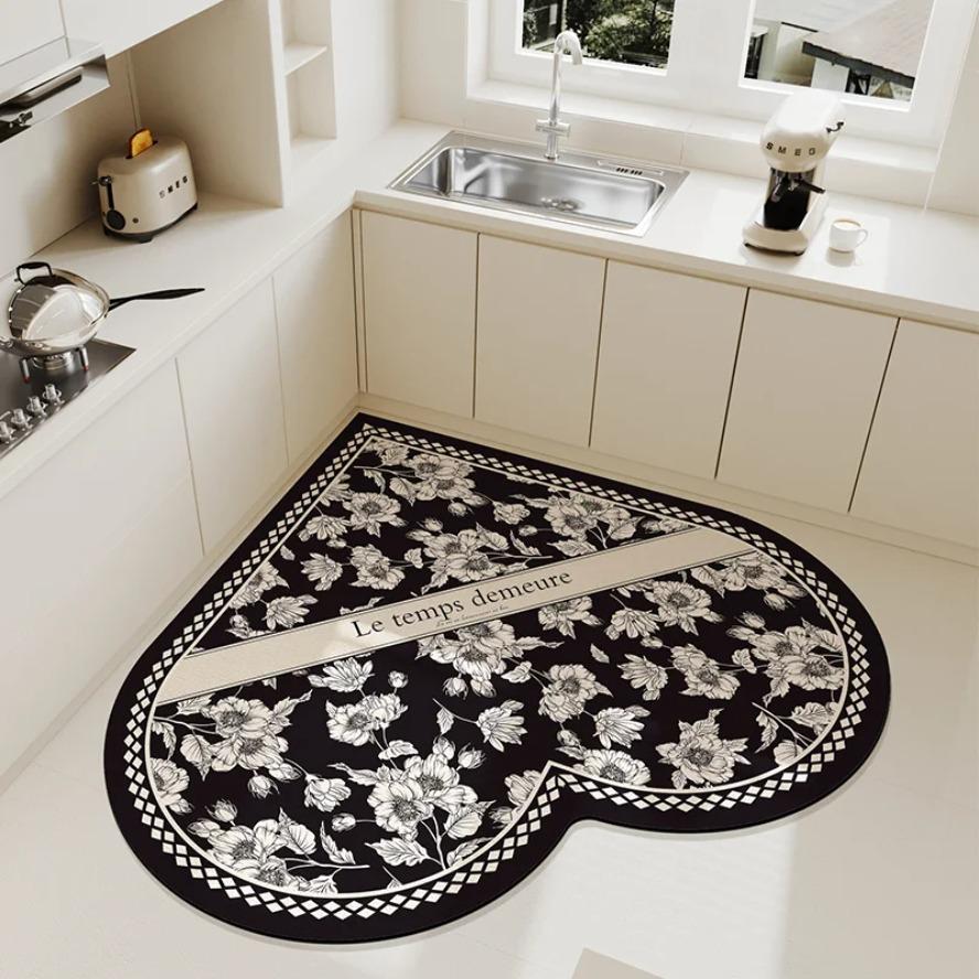 Creative Beige Heart Pattern Kitchen Floor Mat Cream Style Irregular Decoration Home Carpet Easy To Clean Easy Care PVC Foot Mat