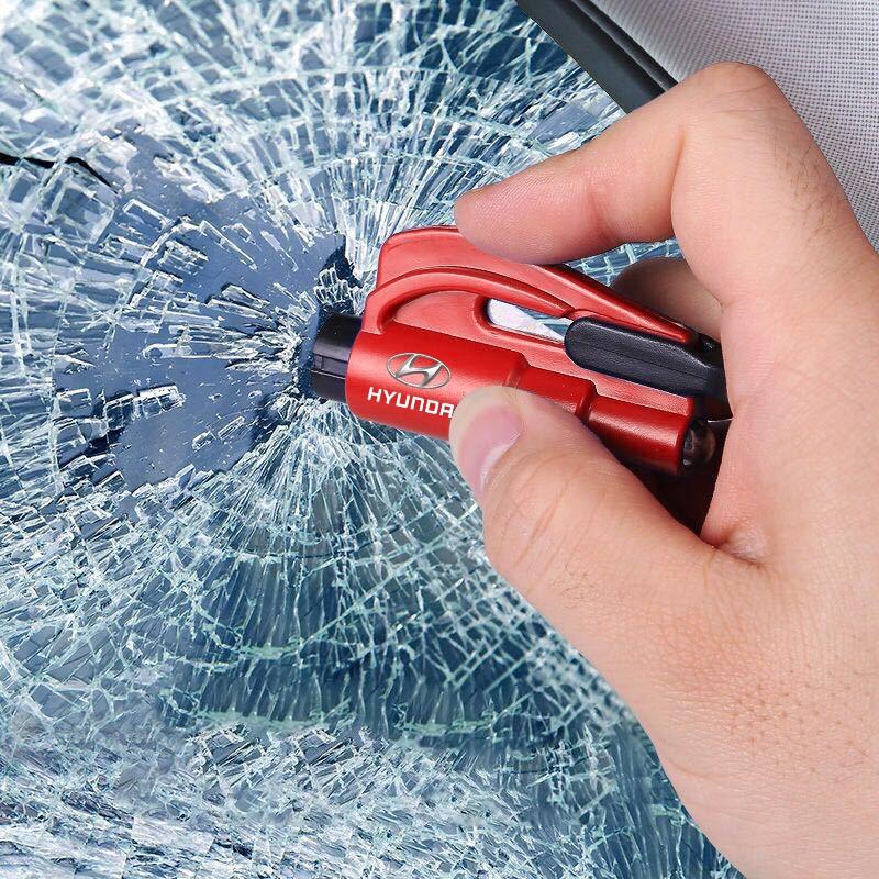 3-in-1 Car Safety Hammer Auto Emergency Glass Window Breaker Car Tool For Hyundai I30 I20 IX35 I40 Tucson Getz Sonata Veloster Elantra Solaris