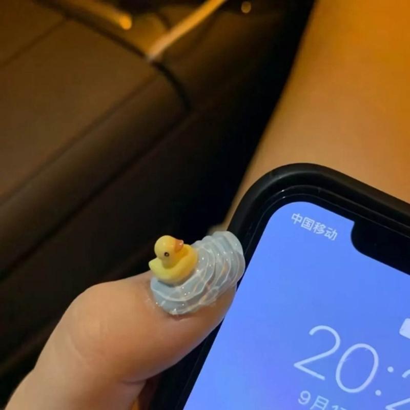 Милая утка, силиконовая форма для резьбы по ногтям, украшение для ногтей, шаблон для резьбы, формы для литья из смолы, инструменты для дизайна ногтей Maincure