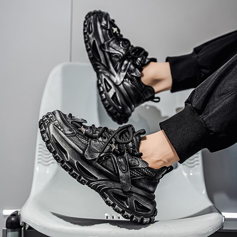 New Men's Fashion Casual Low Top Sports Shoes Students Thick Sole Comfortable Sneakers Boys Male Classic Breathable Basketball Shoes