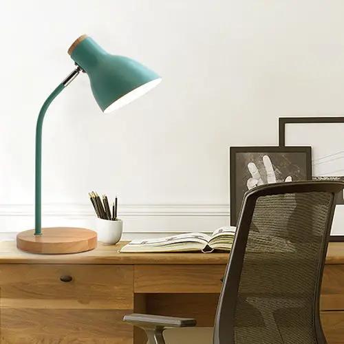 Nordic Modern Simple Wooden Настольная лампа для спальни, ночник, креативный стол для чтения, защита глаз, шланг, настольная лампа