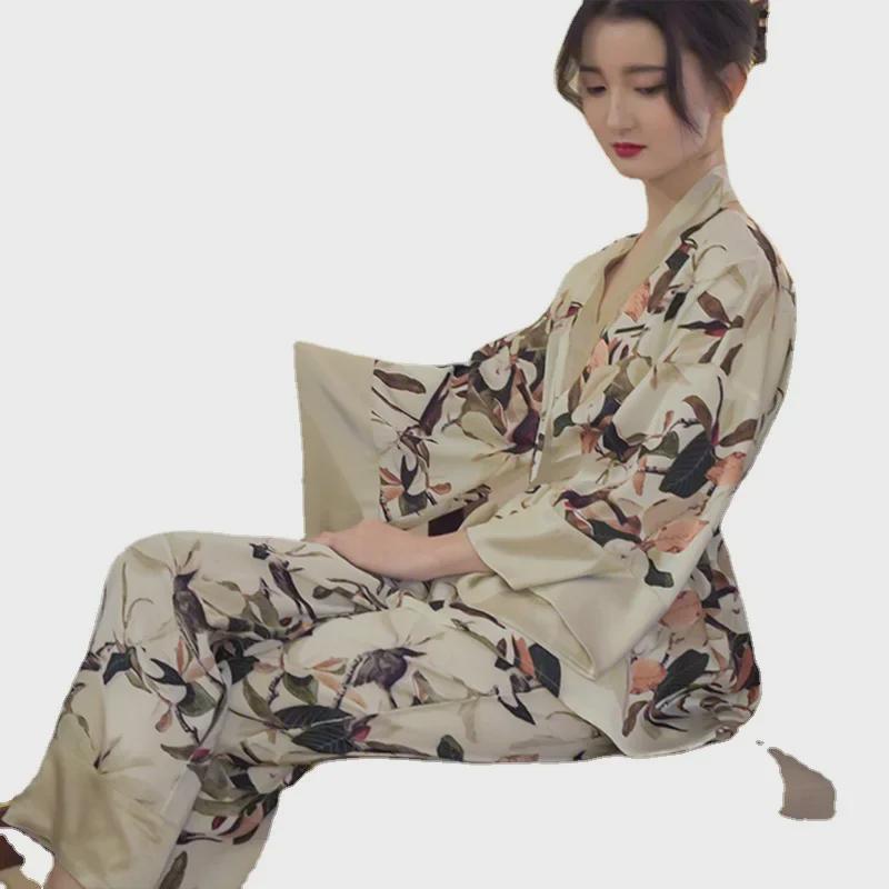 Стильный осенний пижамный комплект в китайском стиле для женщин: Топ с длинными рукавами и брюки, идеально подходят для отдыха или ношения на открытом воздухе