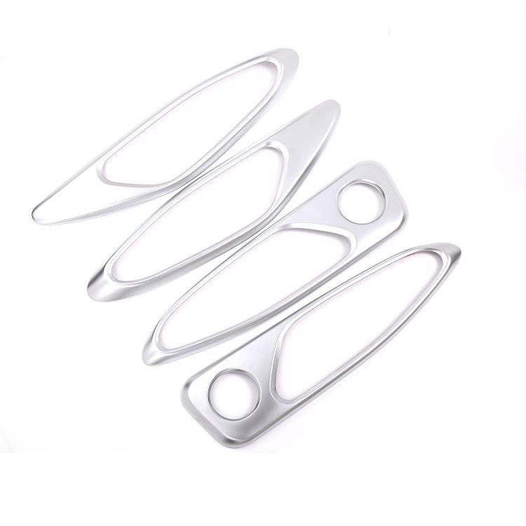 Applicable To Alpha.RomeostelvioCar Door Inside Handle Box Carbon Fiber Pattern Inner Door Handle Bowl Decoration Functional