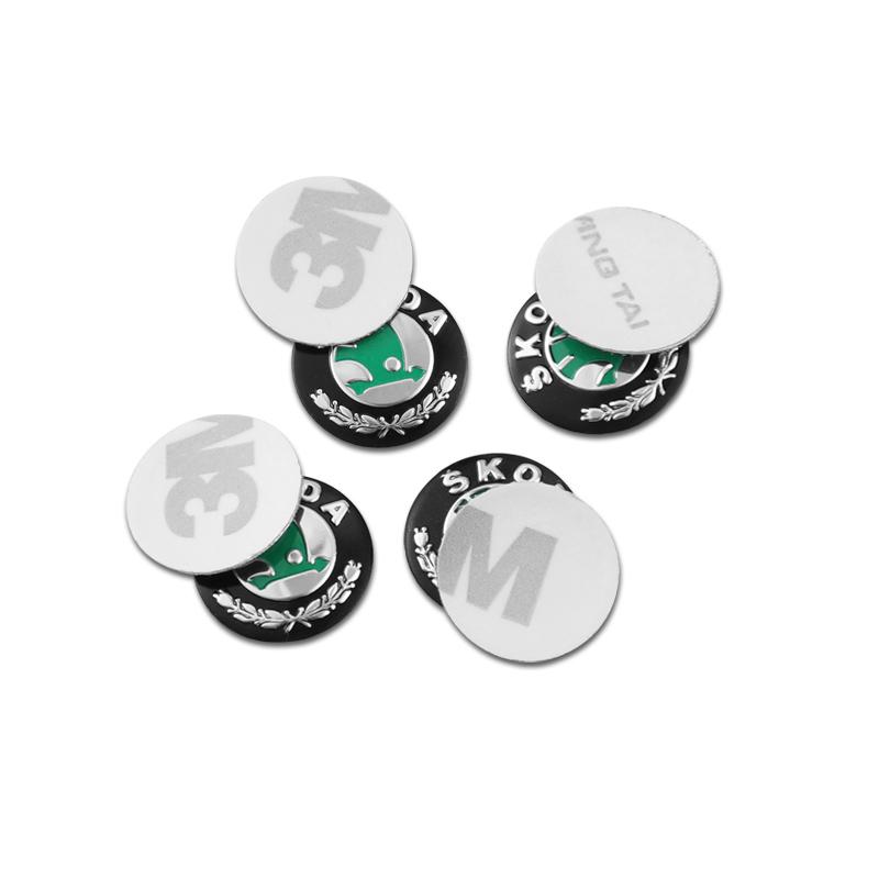 Автомобильная наклейка 2025 Новая 14 мм Алюминиевый сплав Значок на брелок автомобиля Наклейки Декор Для Skoda Octavia Kodiaq Enyaq Kamiq Scala Sup